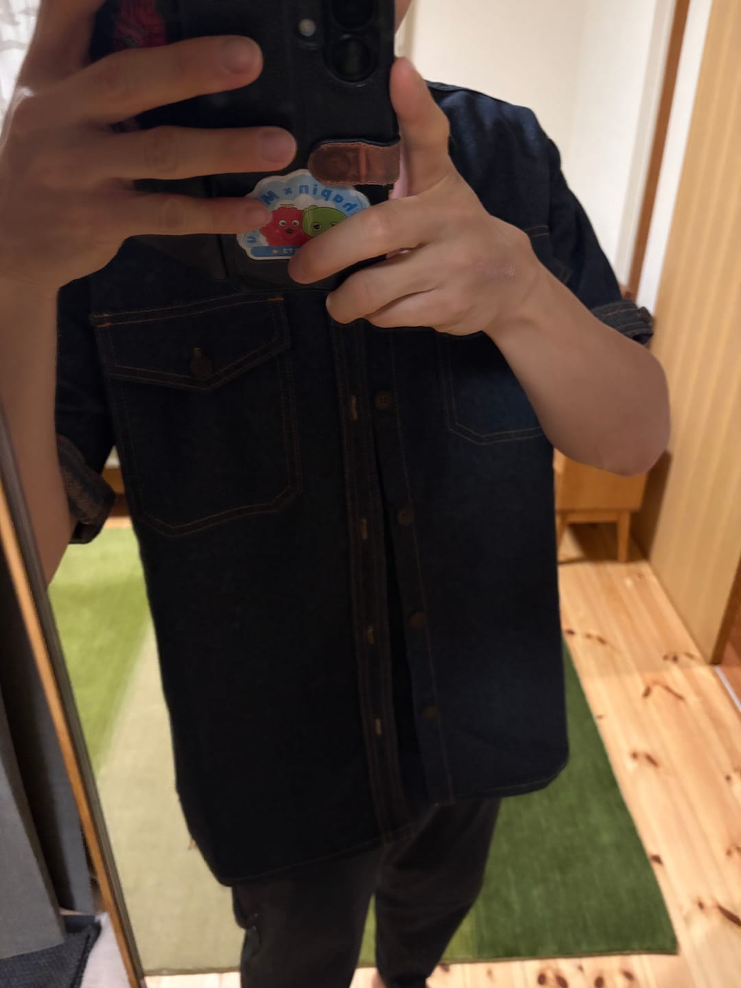 Customer photo review of 「KaraKu」ロゴ刺繡　紅白ヒモ付き裏エスニック調柄デニムシャツ