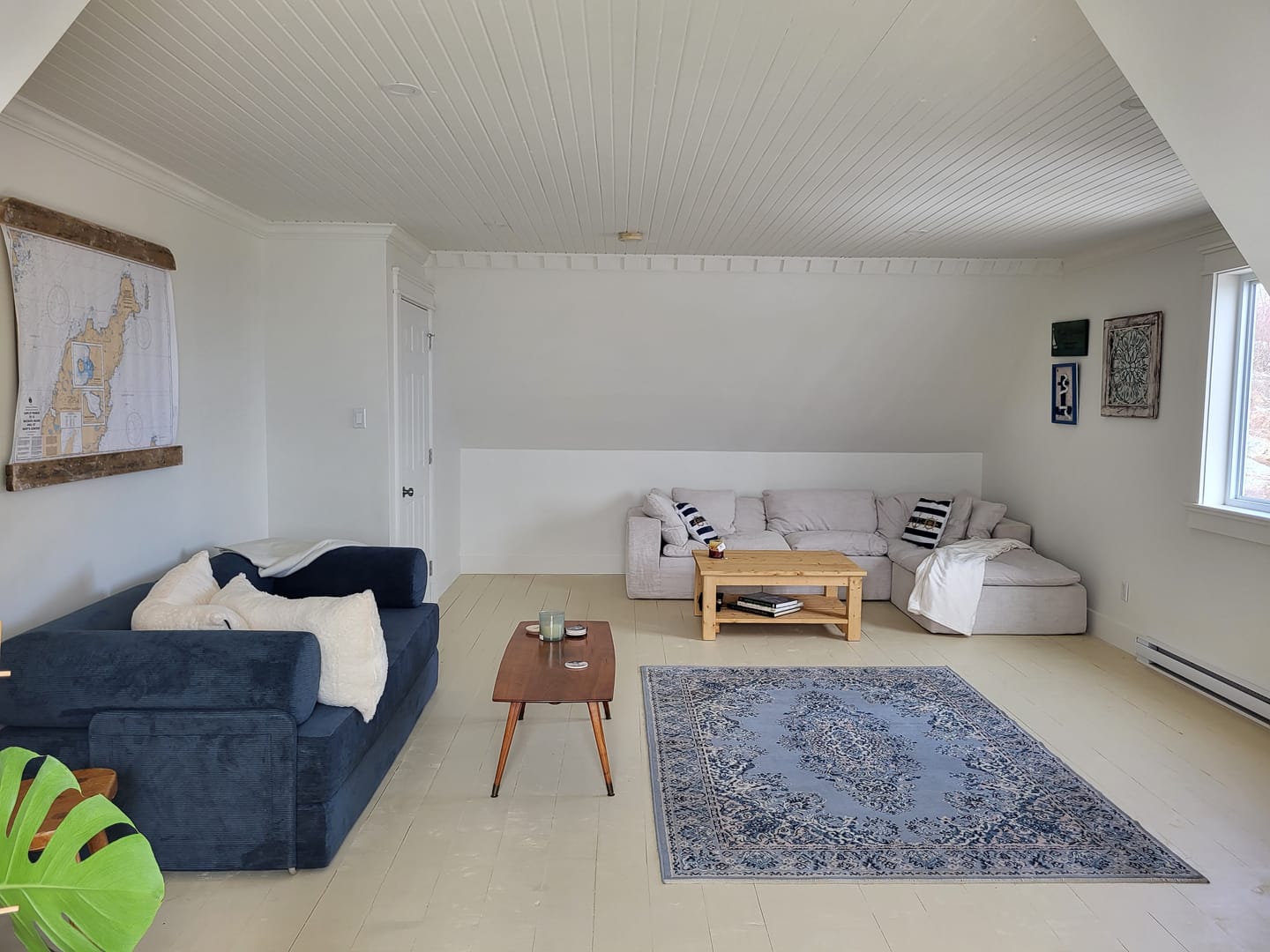 Customer photo review of R4 Sectional Sofa