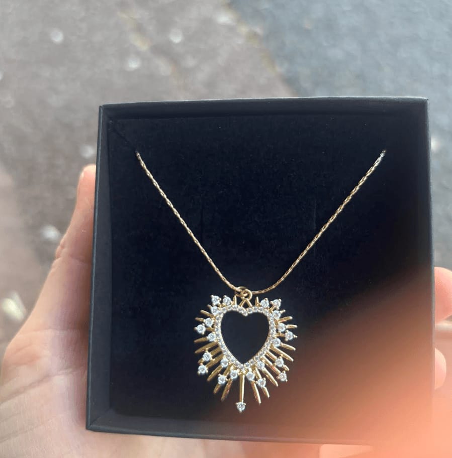 Customer photo review of Collier Cœur Chrétien Rayonnant - Acier