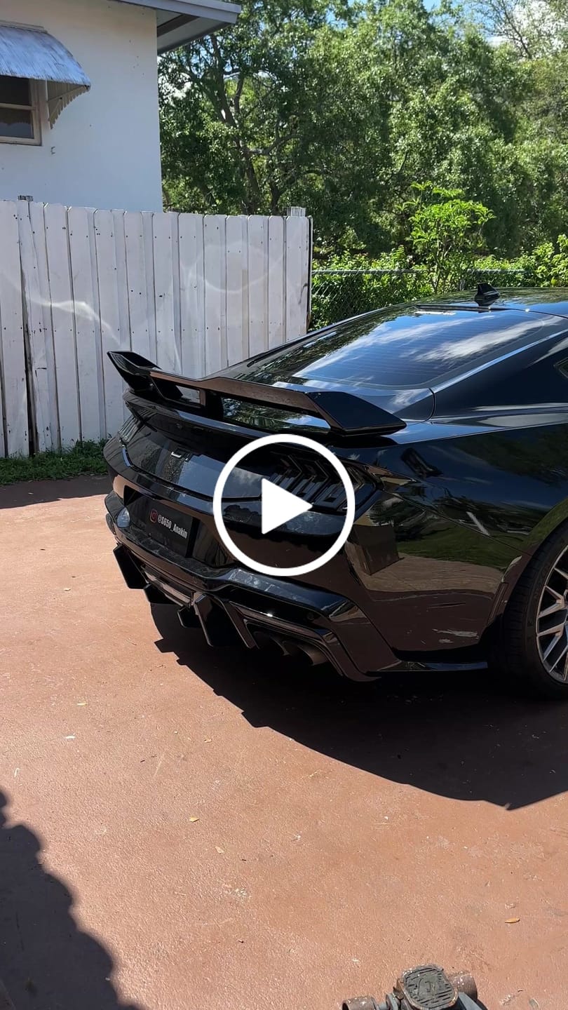 Customer video review of 2024-2026 Mustang S650 Heritage-X™ Taillights Amber Turn Signal Sequential w/ Animation