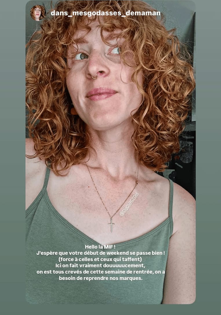 Customer photo review of Collier Croix Chrétienne Acier - Adonaï