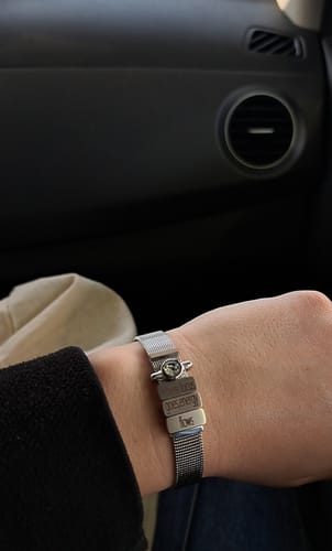 Customer photo review of Mesh charm name silver