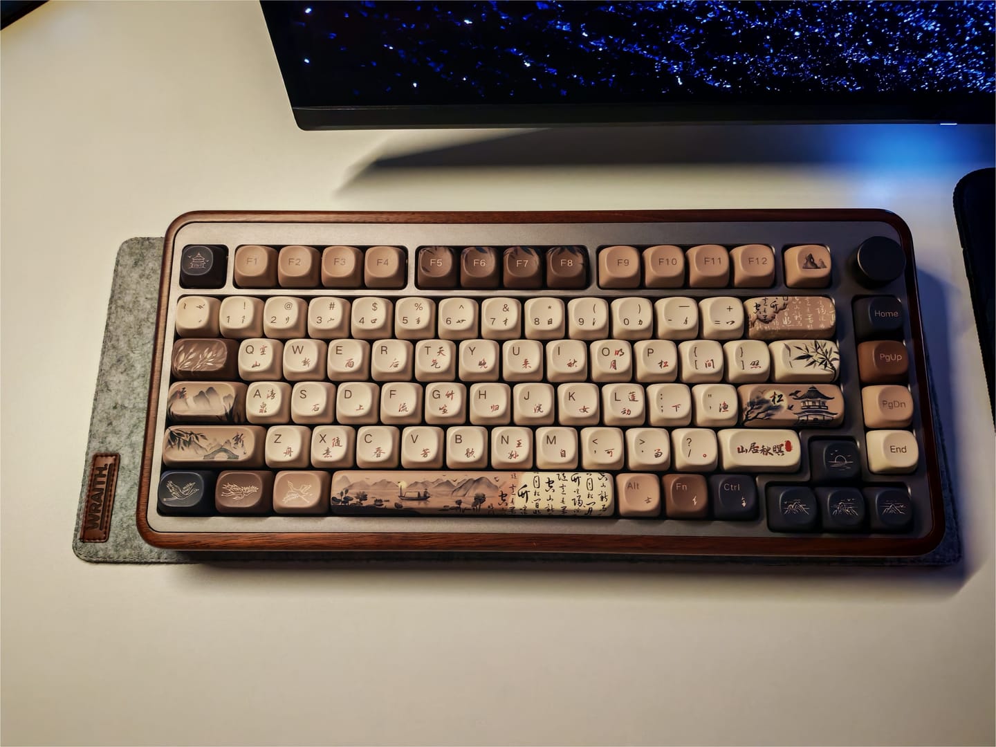 Customer photo review of Wraith Klavye Matı