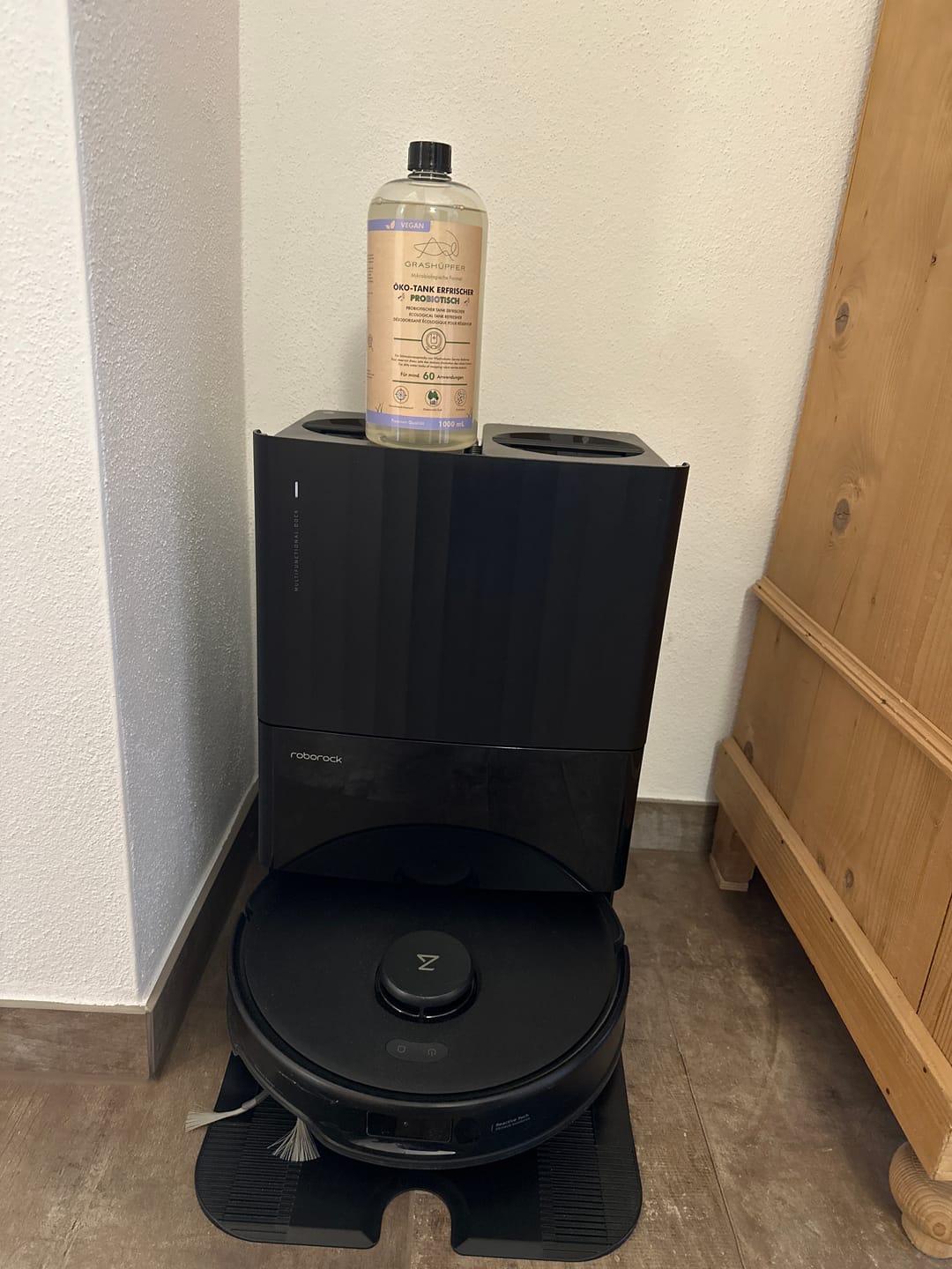 Customer photo review of Öko-Tankerfrischer probiotisch für Wischroboter-Schmutzwassertank (1000ml)