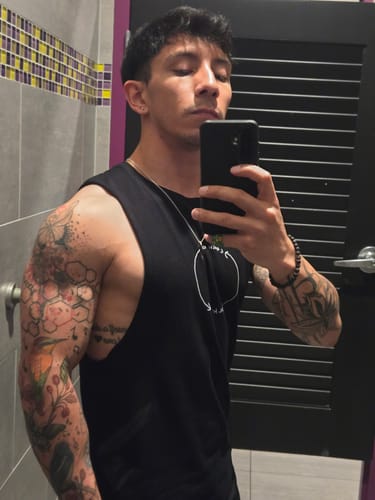 Customer photo review of Lock In, Crash Out Cut-Off