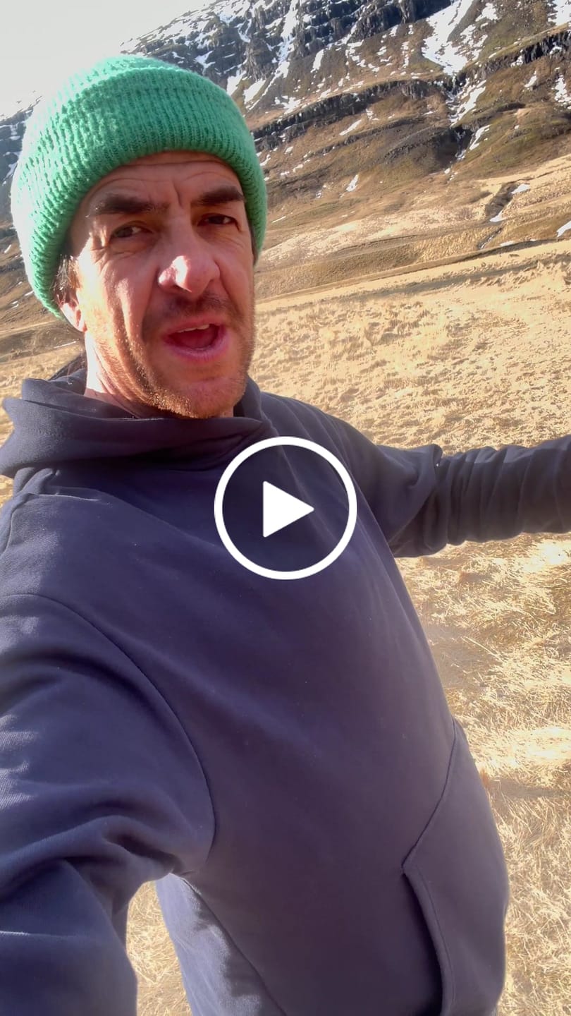 Customer video review of Hoodie Premium Blanks 330GSM Night Blue