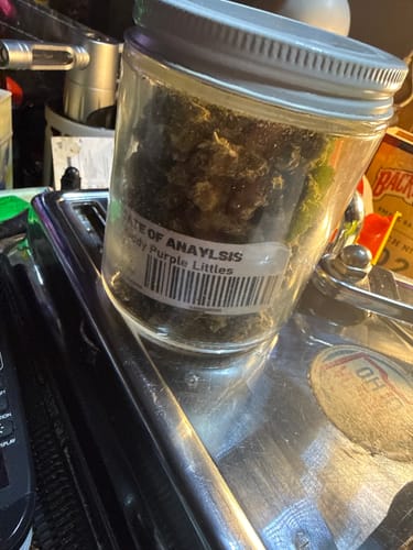 Customer photo review of Granddaddy Purple - 28 Grams Littles - Indica