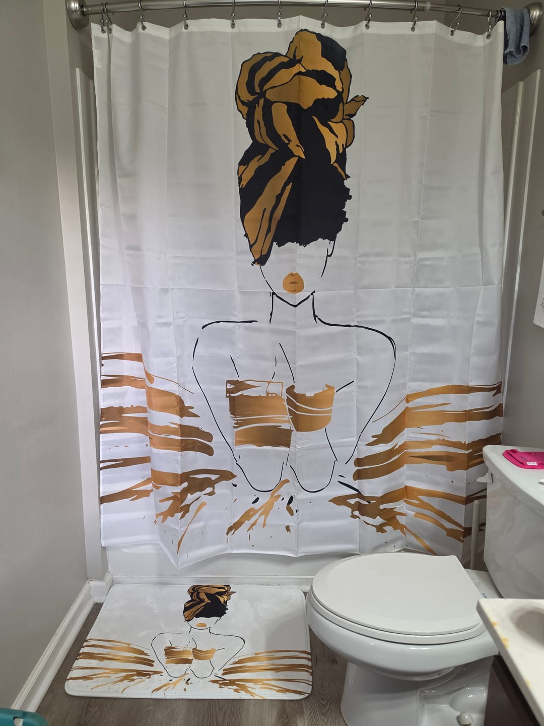 Customer photo review of Oro Bath Mat