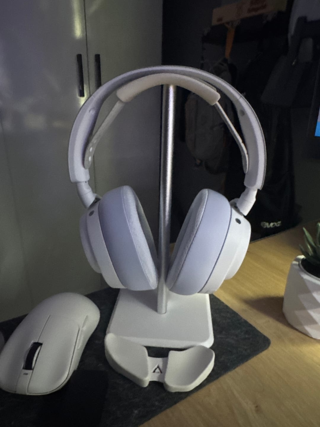 Customer photo review of Wicked Cushions FreeZe Soğutma Jelli Kulaklık Pedleri - Arctis Nova Pro Wireless & Nova Elite