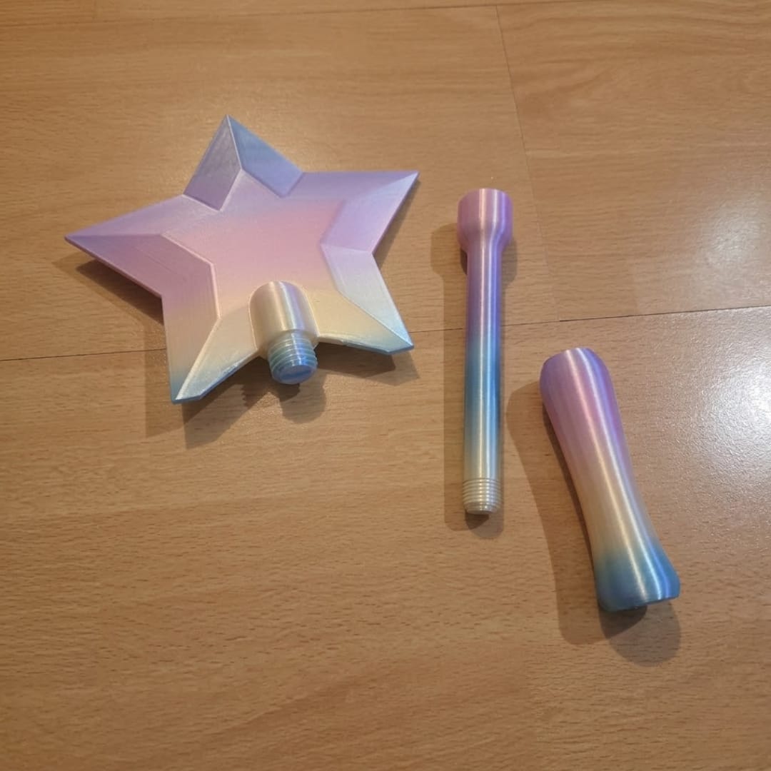 Customer photo review of MagicStar™ – La Varita para Pagar