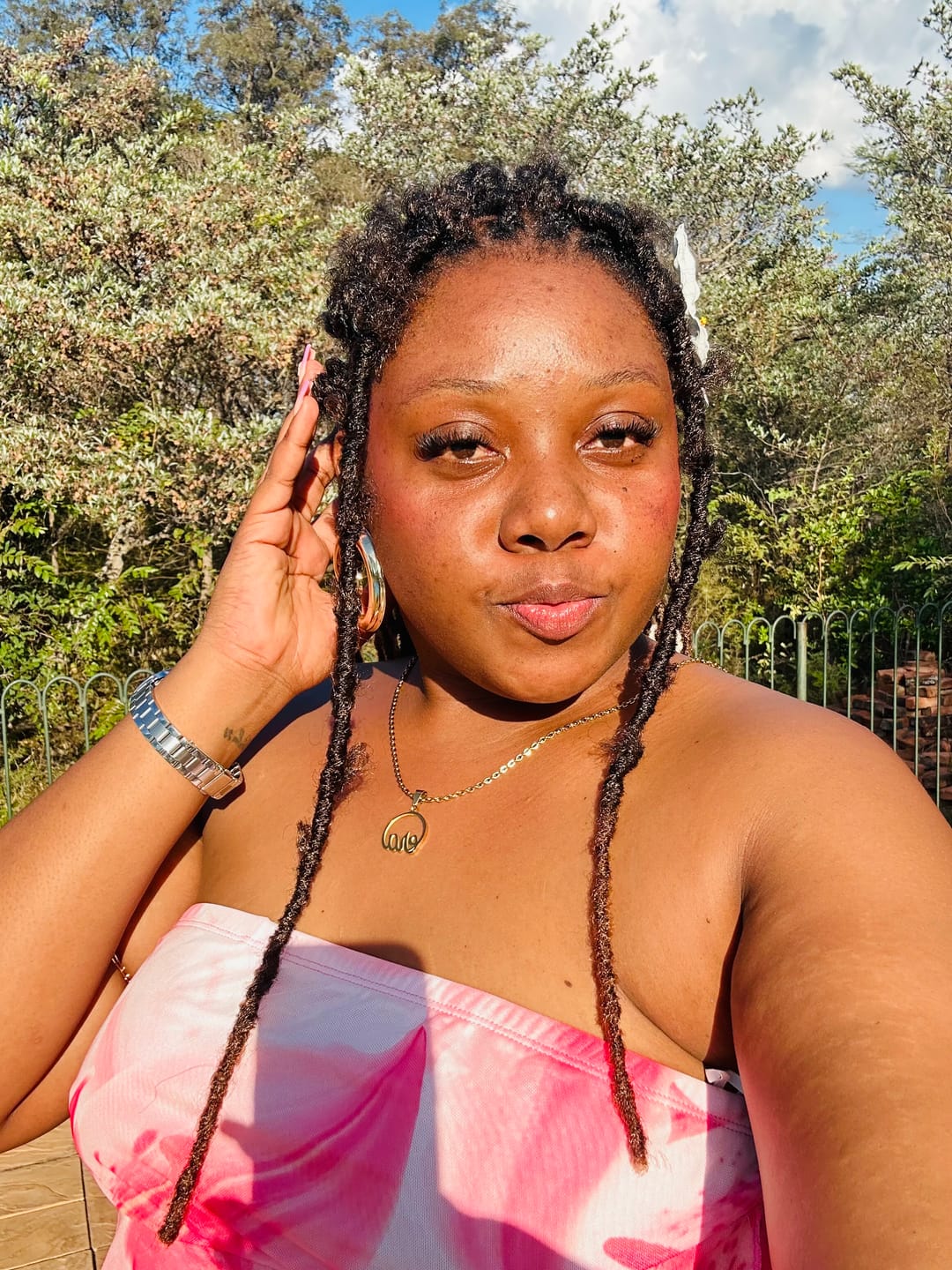 Customer photo review of Gold Era Necklace