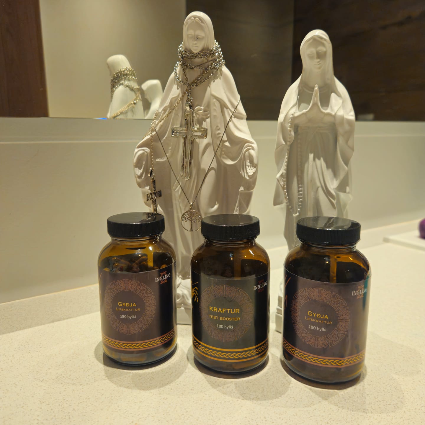 Customer photo review of Gyðja - Lífskraftur