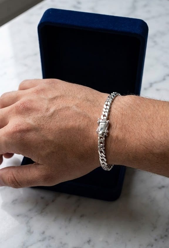 Customer photo review of Miami Sutil 4mm — Silver Cuban Bracelet 950