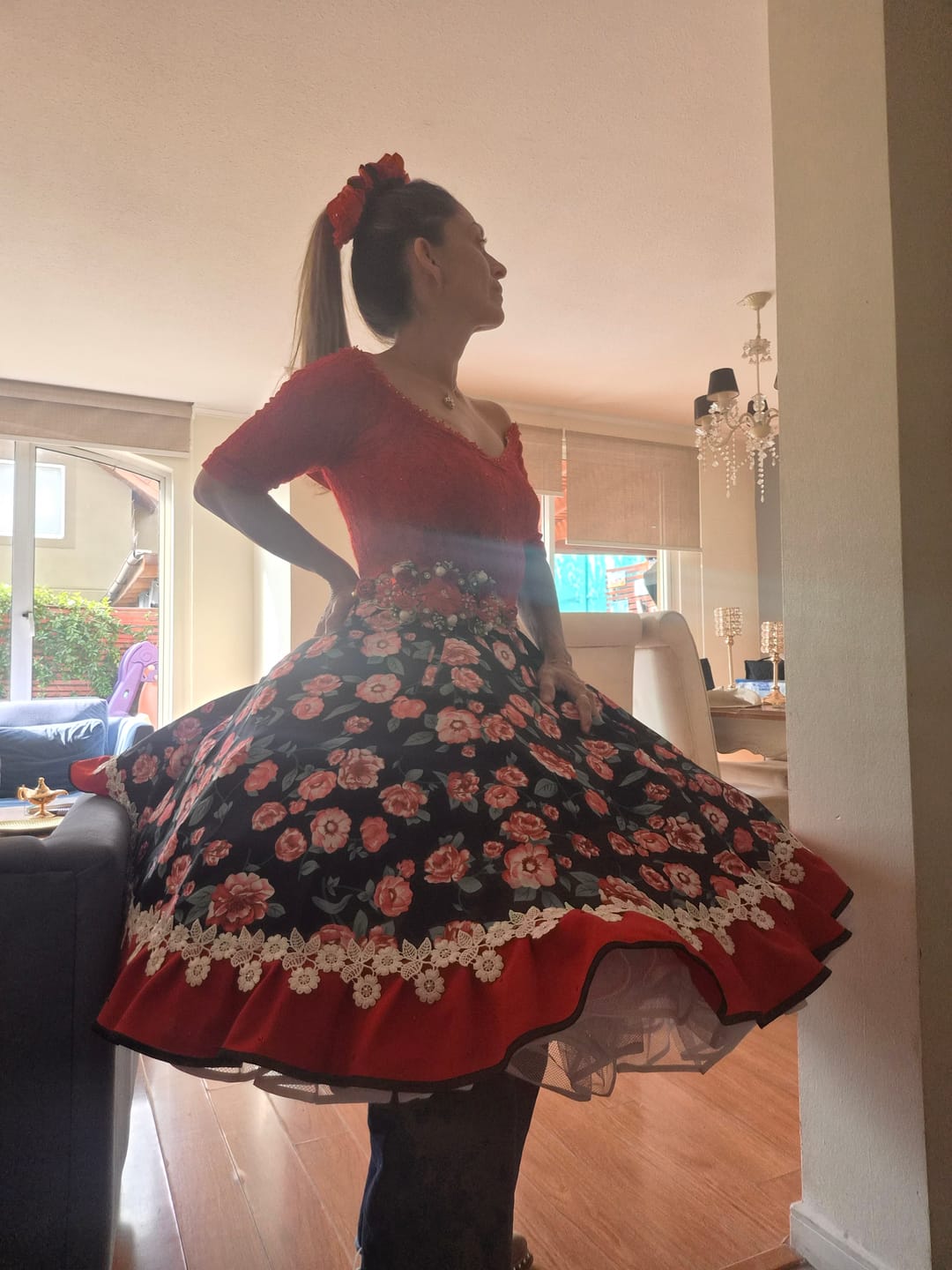 Customer photo review of Falso folklorico BLANCO, 5 capas