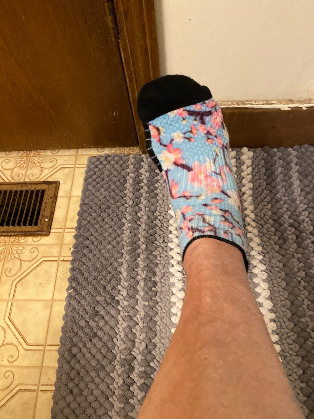 Customer photo review of Blooming Brights Ankle Socks Bundle 5-Pack