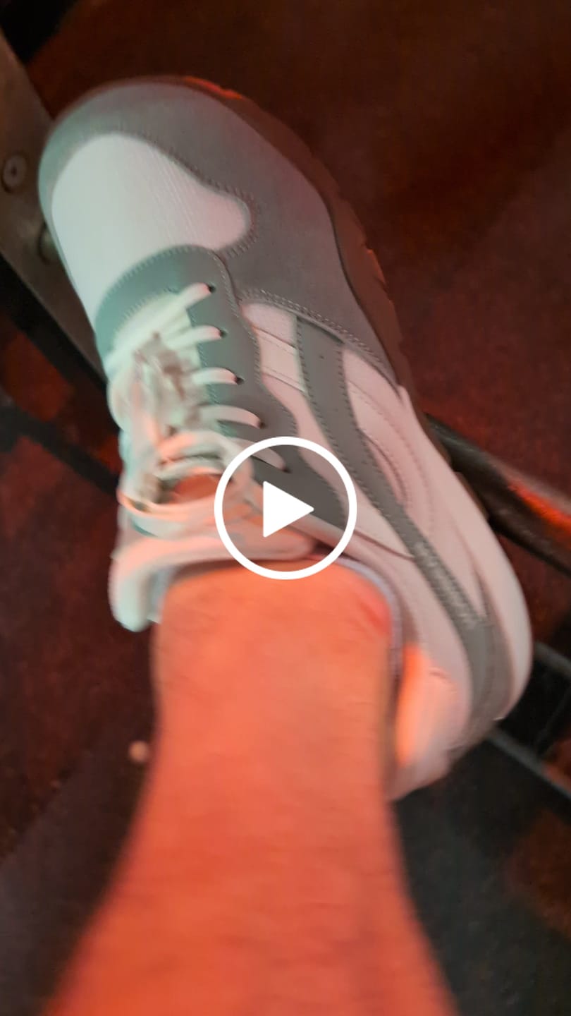 Customer video review of Hareball - Wide Toe Sneakers