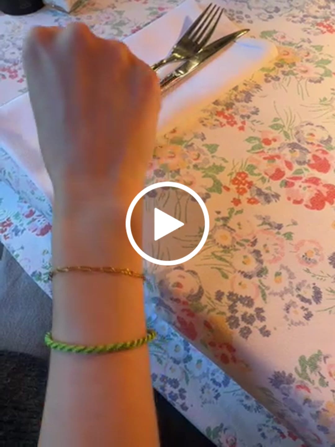 Customer video review of Permanent Armband - dein everbond in München