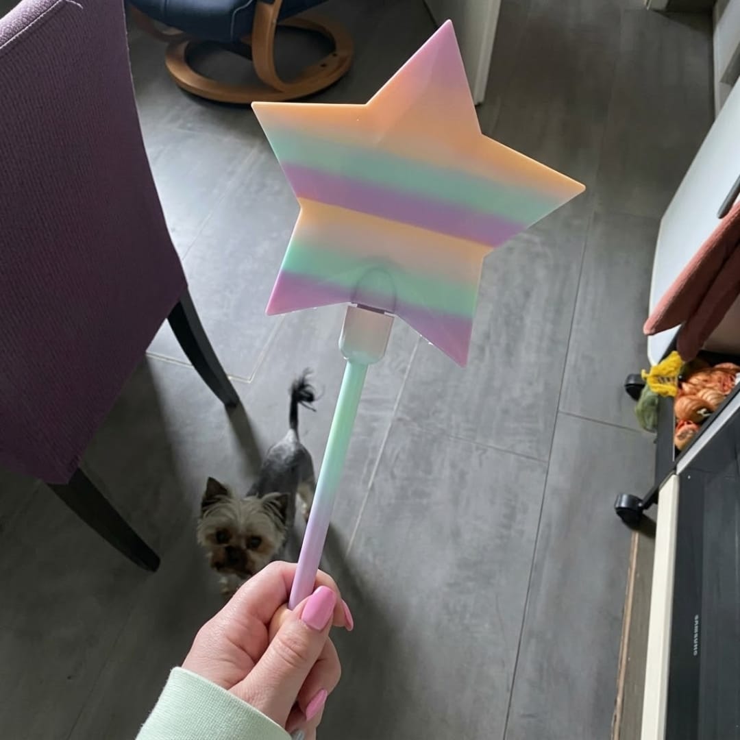 Customer photo review of MagicStar™ – La Varita para Pagar