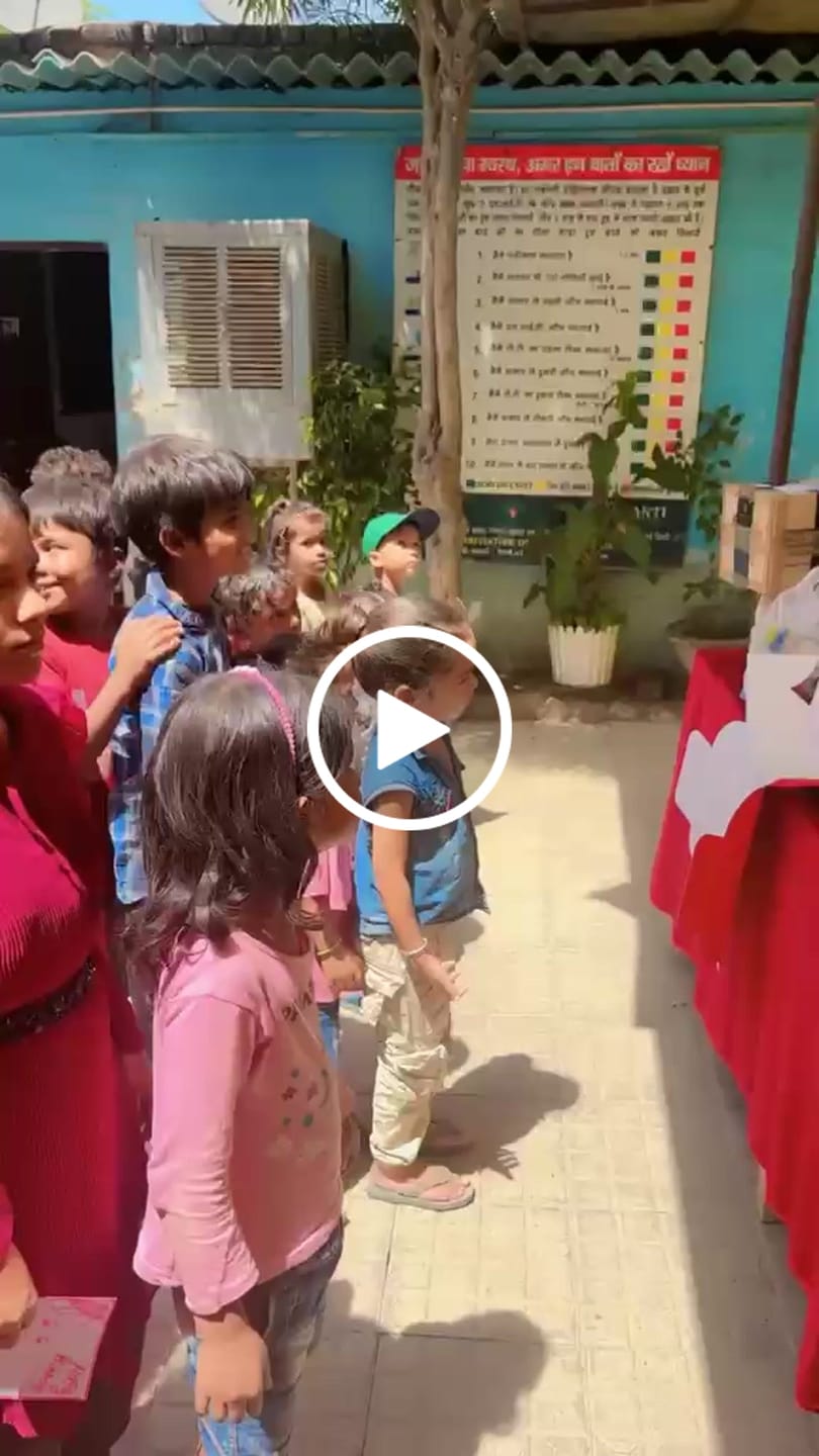 Customer video review of Classical Dairy Milk Cake