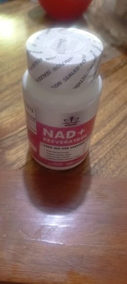 Customer photo review of NAD+Resveratrol SNGHWE™ (60 Cápsulas)