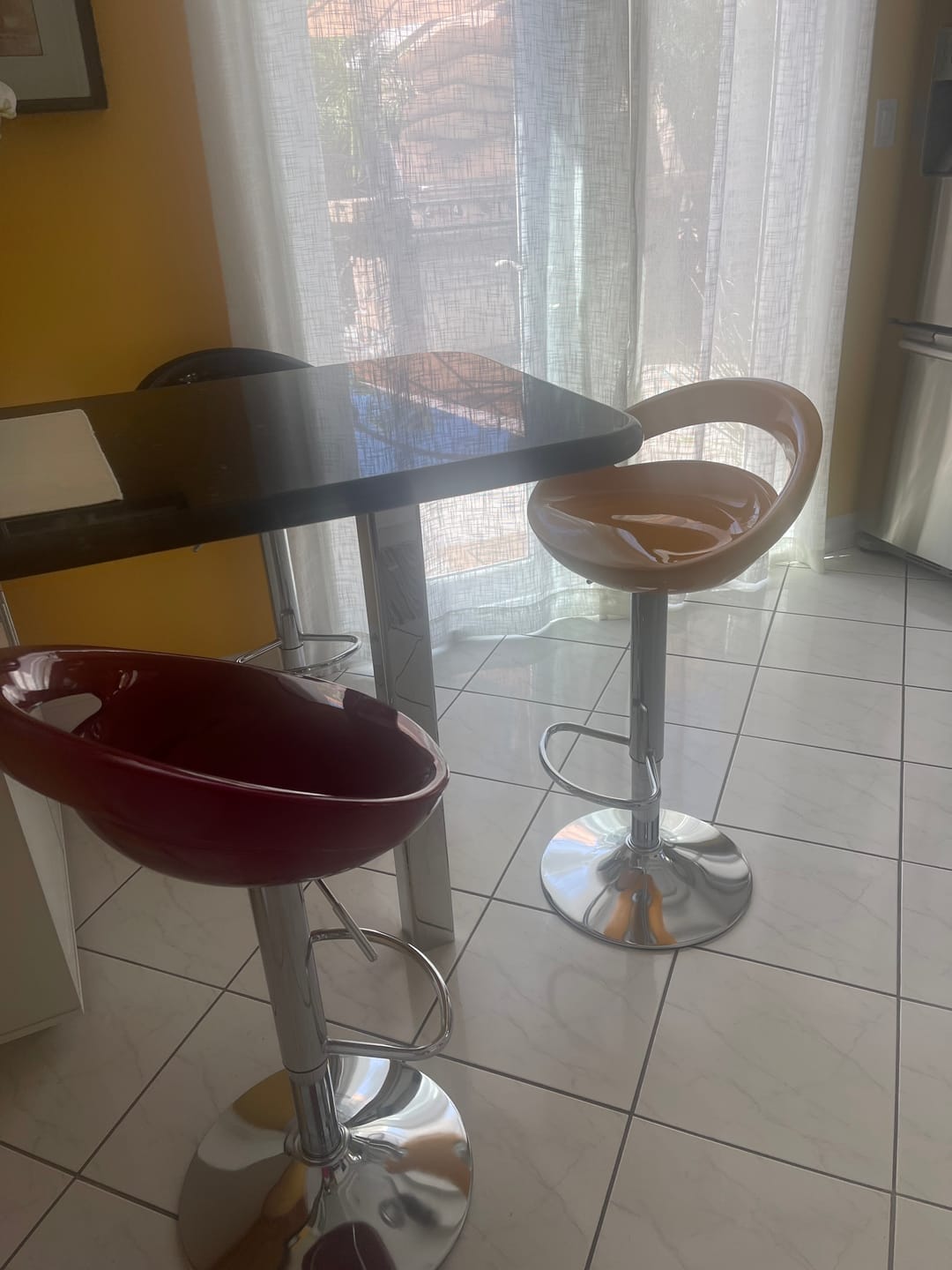 Customer photo review of Swivel Adjustable Height Bucket Low Back Bar Stool