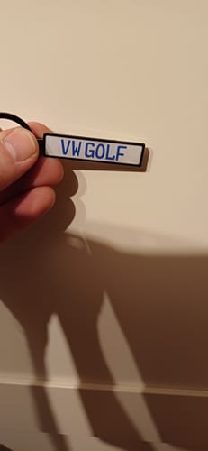 Customer photo review of Kennzeichen Schlüsselanhänger Mini Nummernschild Metall