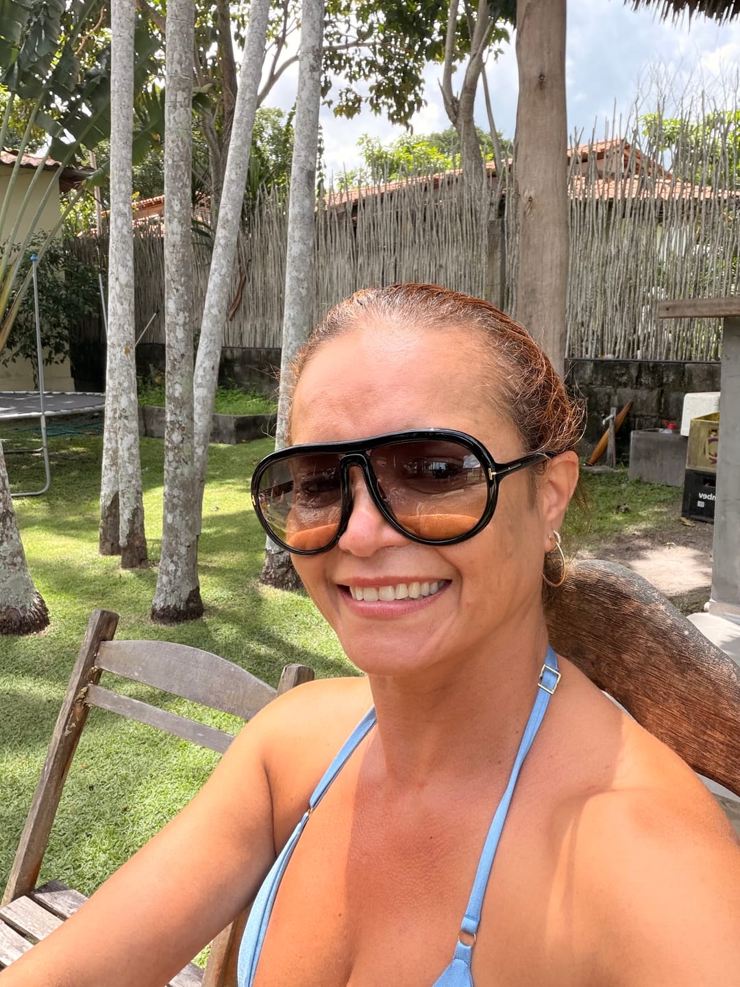 Customer photo review of Óculos Veneto