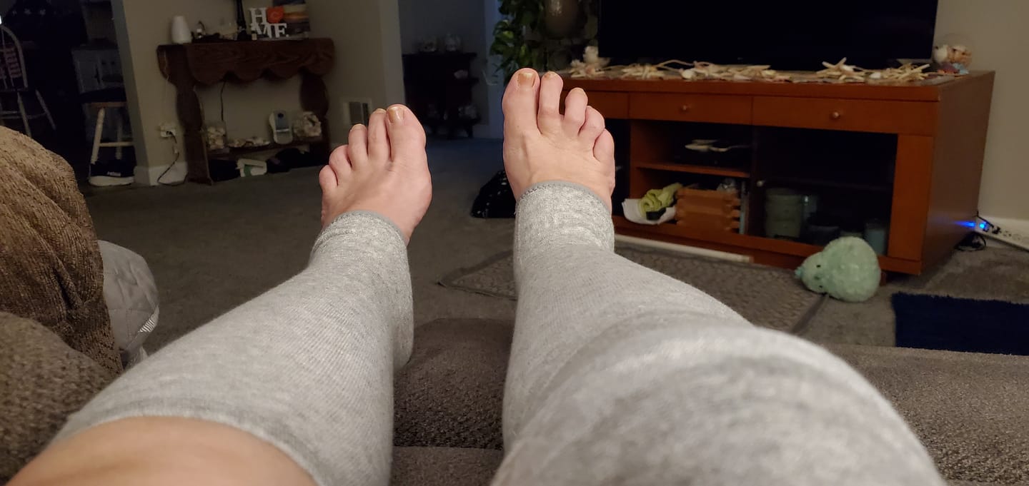 Customer photo review of Premium Anti-Fatigue Bamboo Footsleeves