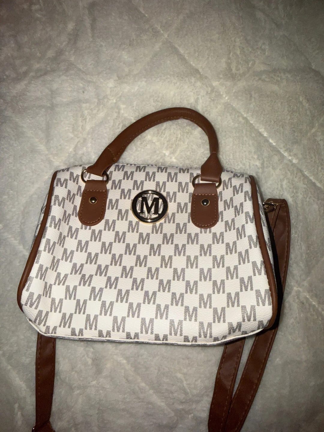 Customer photo review of Women Alphabet Shoulder Bag with Golden "M" Logo, Synthetic Faux Leather Small Crossbody Bag for Work, Travel, Parties, and Gift