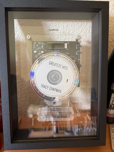 Customer photo review of M1 Music Frame CD Player