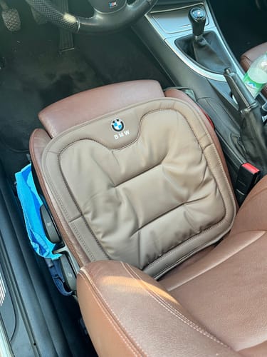 Customer photo review of Devano - Individuelles Autositzkissen