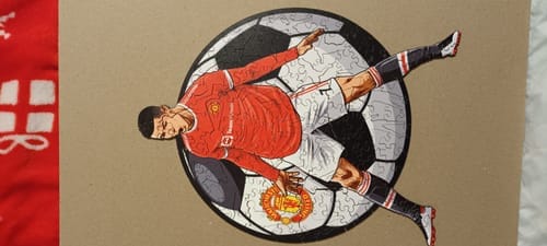Customer photo review of Cristiano Ronaldo - Wooden Puzzle