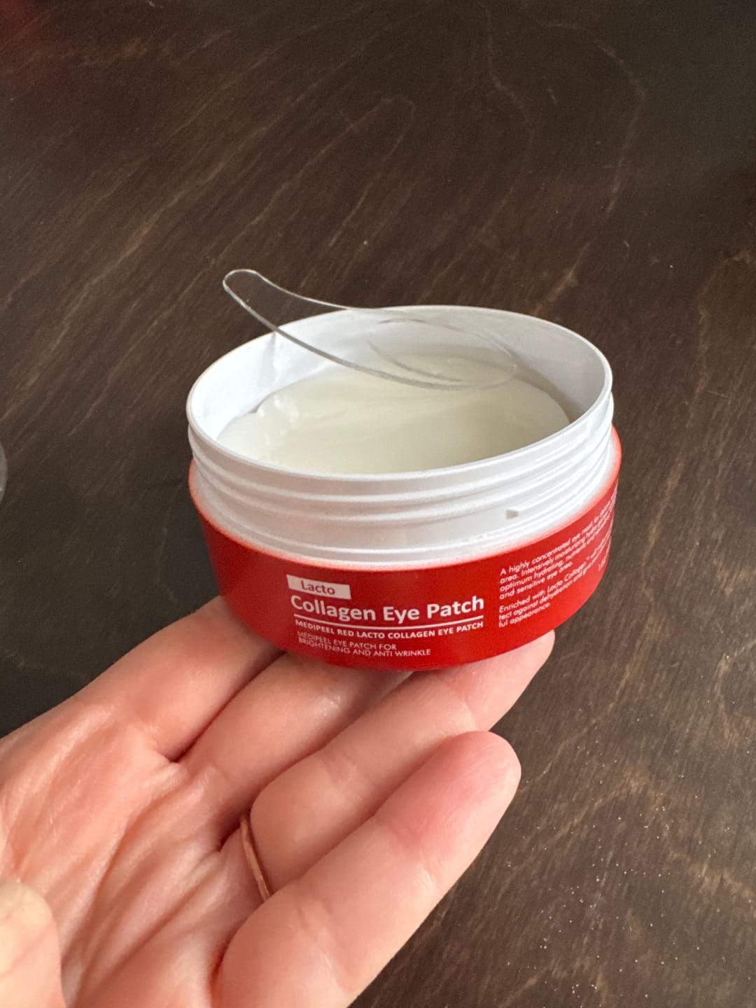 Customer photo review of Kolagēna spilventiņi ādai ap acīm ar laktobaktērijām Medi-Peel Red Lacto Collagen Eye Patch
