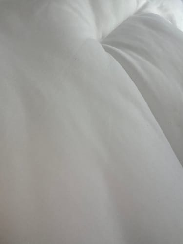 Customer photo review of MarshMellow Comforter