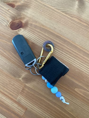 Customer photo review of OIL SLICK Finger Spikey DUO by Kaiko - World Exclusive