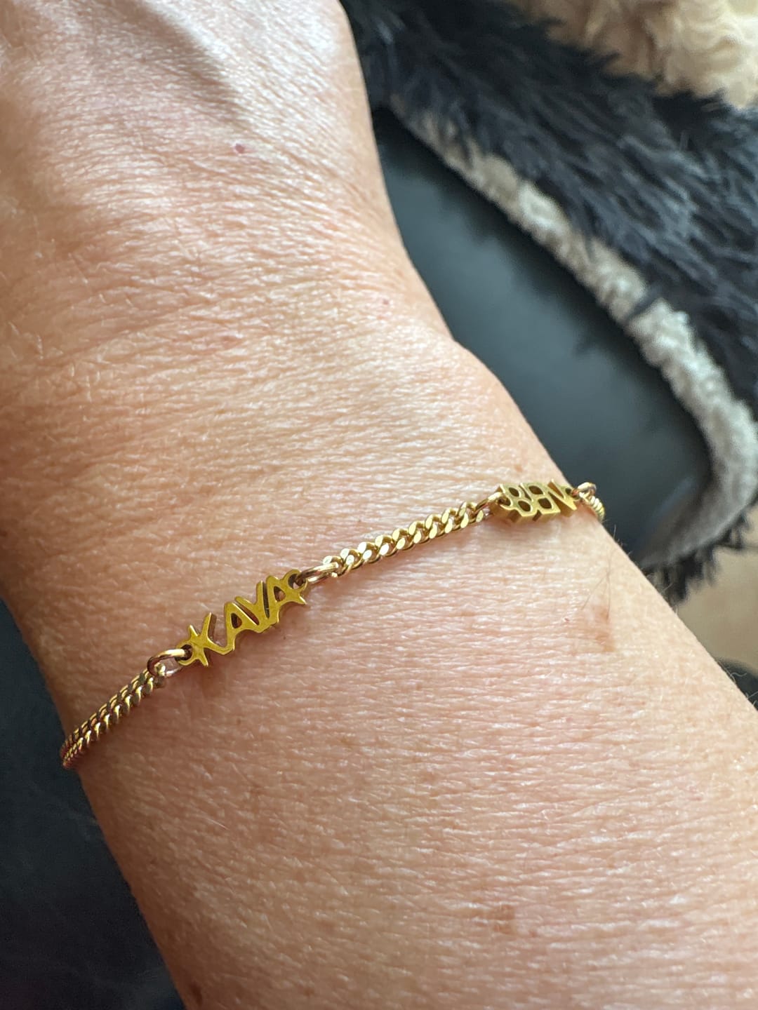 Customer photo review of Personalisiertes Namensarmband
