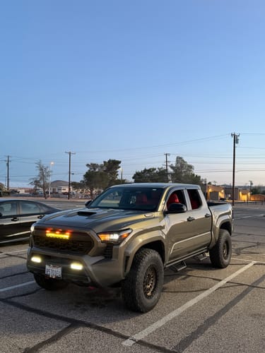 Customer photo review of 2024+ Tacoma Apex Pro Grille with LED Light Bar by YotaTribe