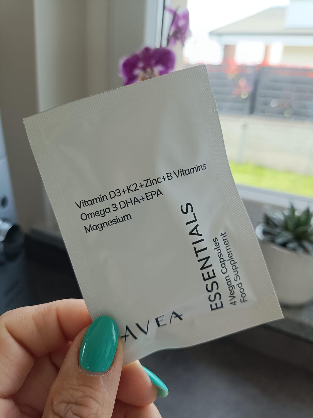 Customer photo review of Essentials