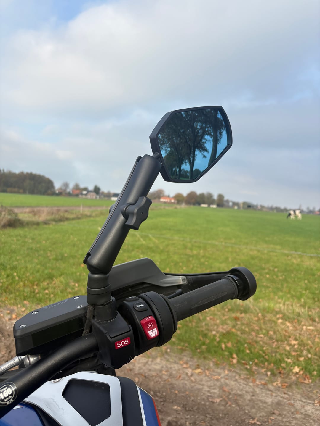 Customer photo review of Rectangular Folding Tinted Mirror Kit