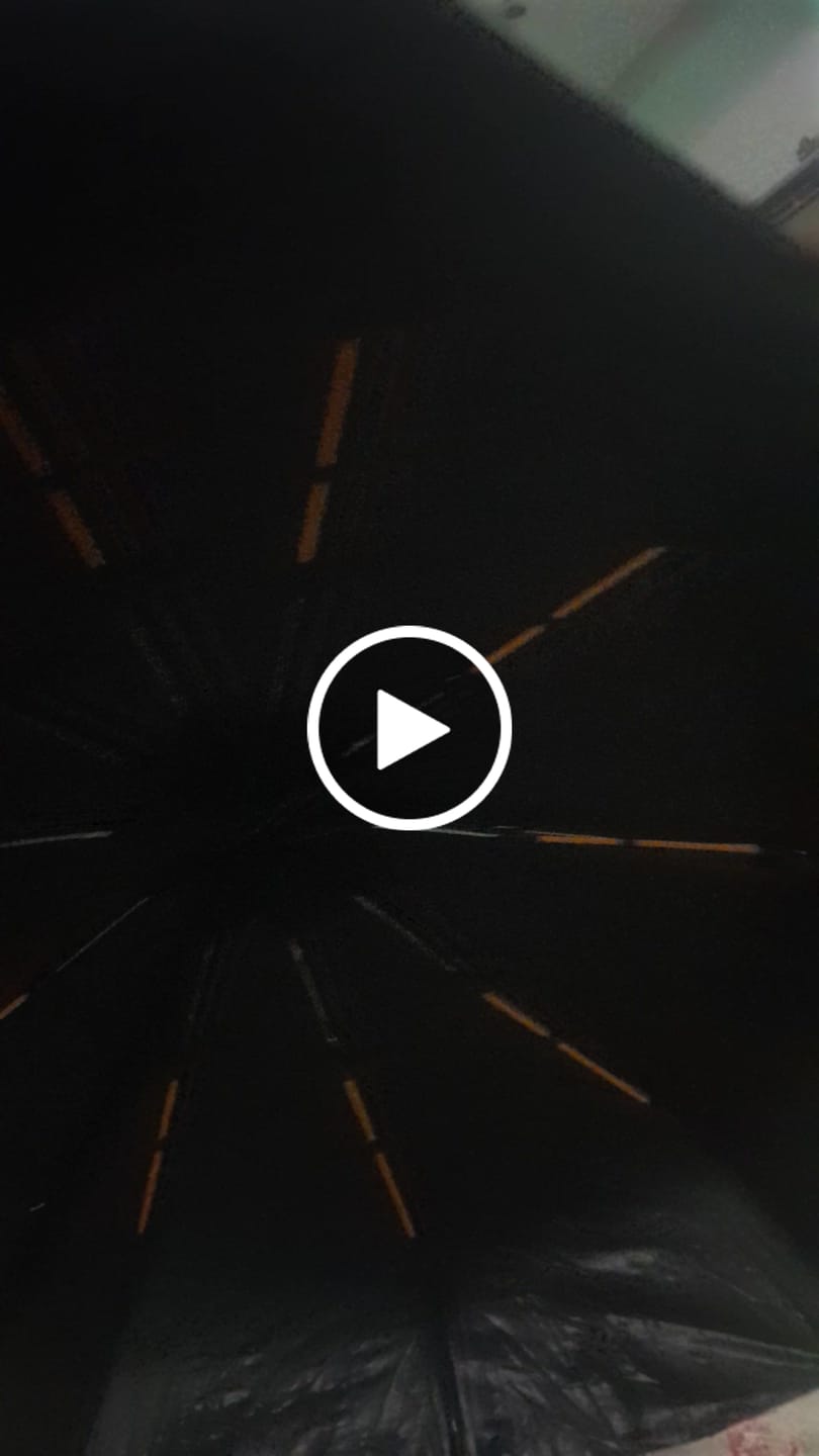 Customer video review of UV Protected Umbrella with Torch - Unbreakable | Windproof | Waterproof