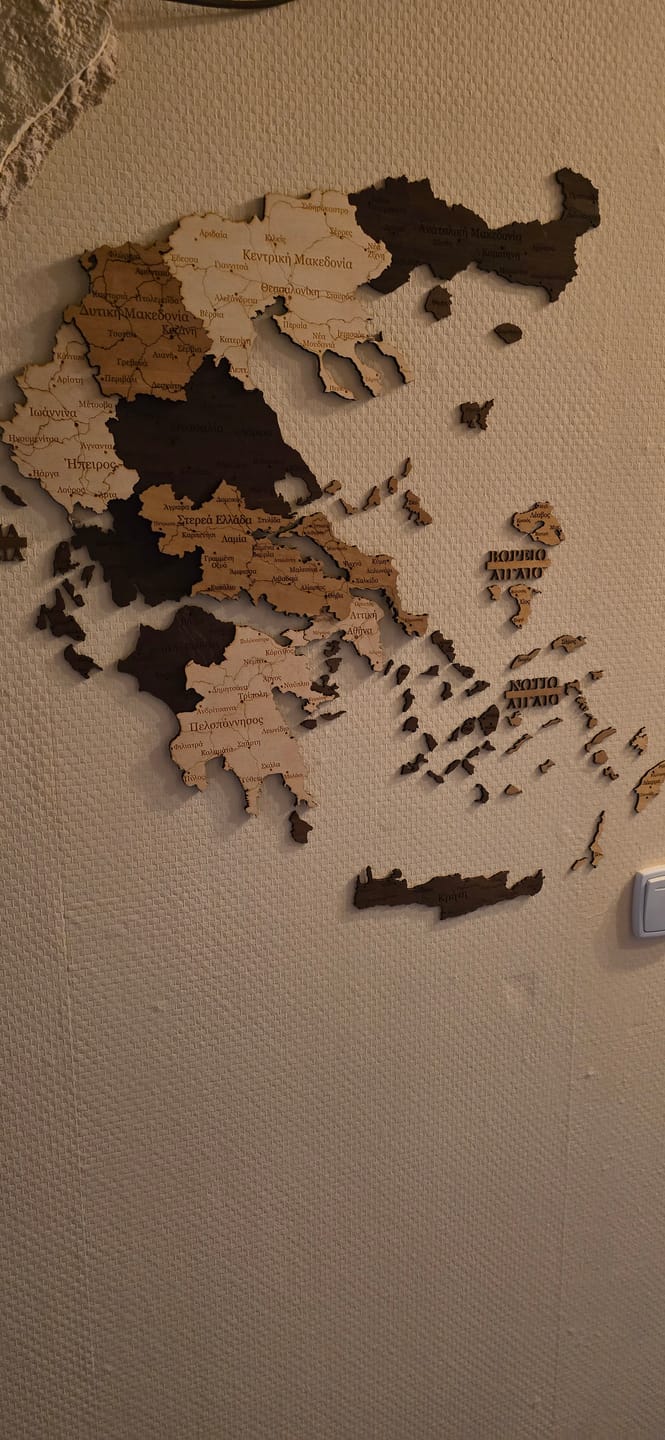 Customer photo review of 🇬🇷 Greece 3D Wooden Map