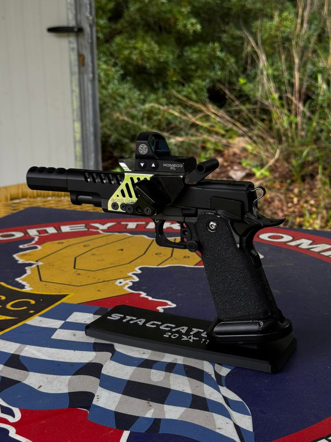 Customer photo review of 1911/2011 Large Wide Thumb Rest | Adjustable