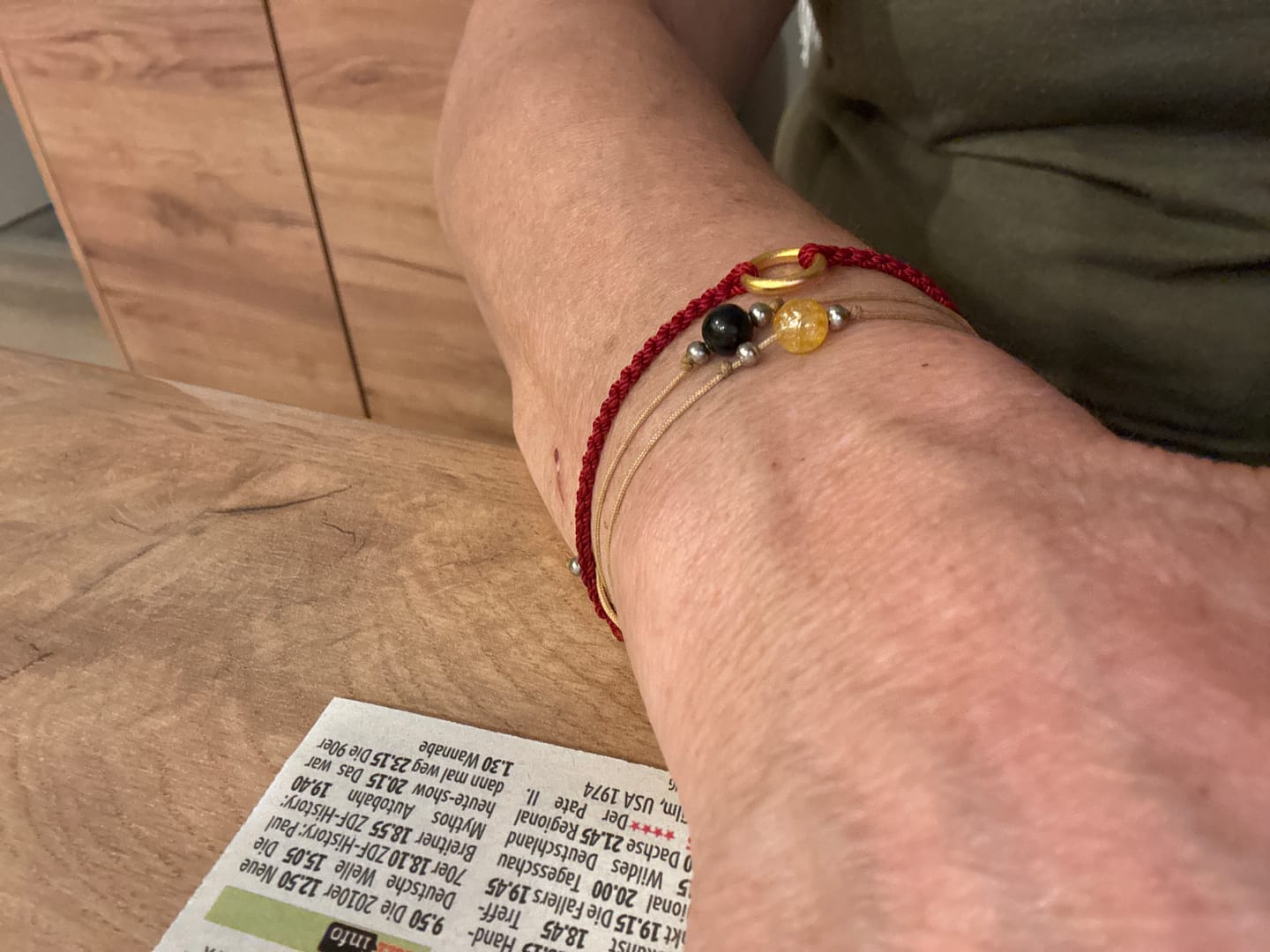 Customer photo review of Tibetisches Glücksarmband - Glücksring