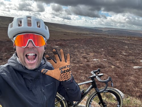 Customer photo review of Wraith | Gravity Gloves