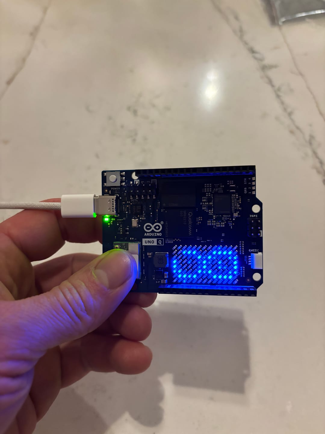 Customer photo review of Arduino® UNO™ Q 4GB