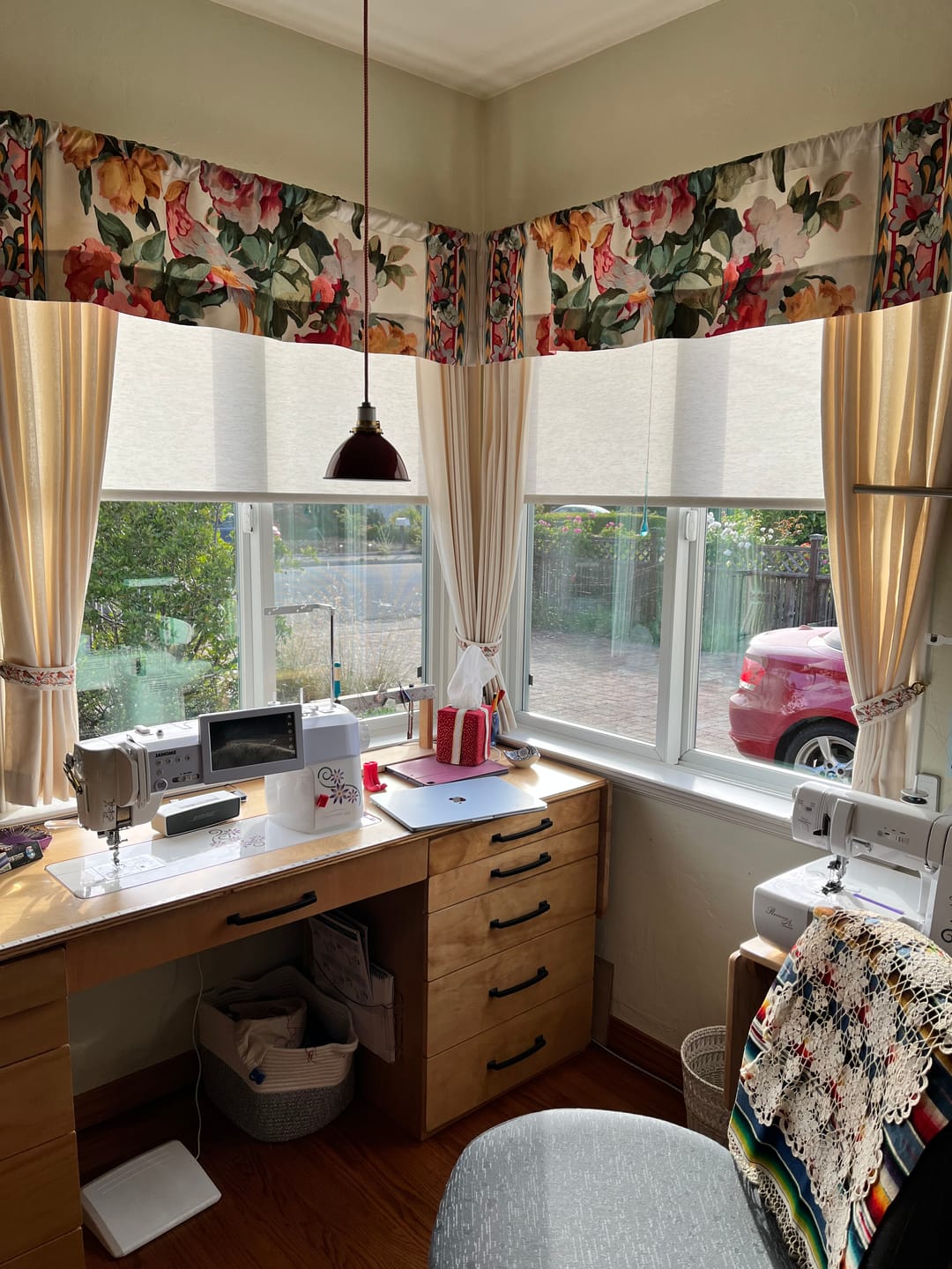 Customer photo review of SmartWings Motorized Light Filtering Roller Shades 70% Blackout Linen