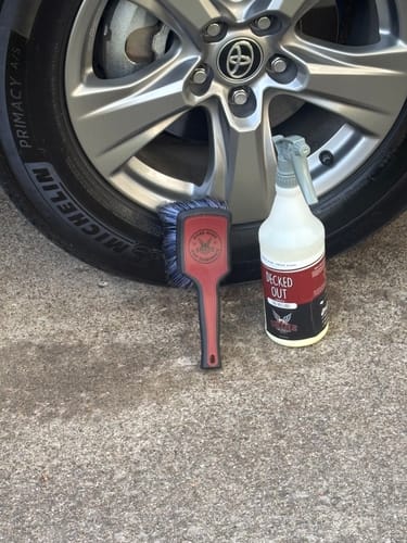 Customer photo review of The Leveler - tire dressing brush