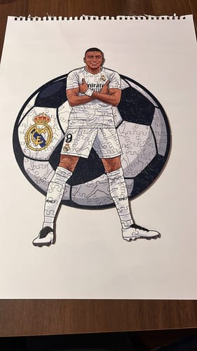 Customer photo review of Cristiano Ronaldo - Wooden Puzzle