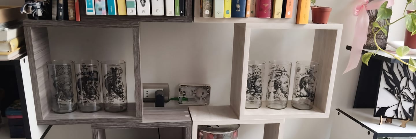 Customer photo review of Filósofos Griegos - Juego de 6 Vasos