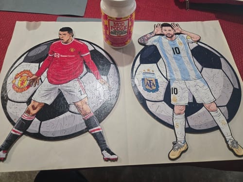Customer photo review of Cristiano Ronaldo - Wooden Puzzle